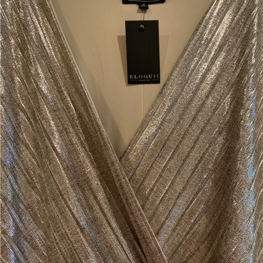 Eloquii Gold Pleated Mini Dress size 26 - Picture 4 of 6